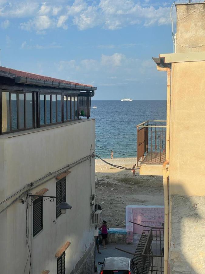 Fronte Mare Arenella Bed and Breakfast Palermo Exteriör bild